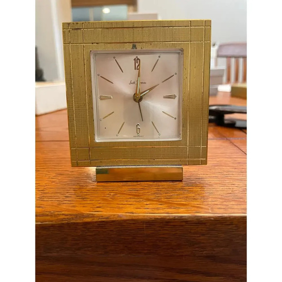 Rare Vintage Seth Thomas 'Portrait' 40 Hour Alarm Clock Brass Silver Dial - Picture 1 of 3